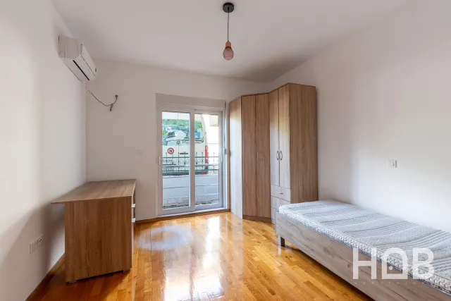 Na prodaju, Stan, 120 m², Budva