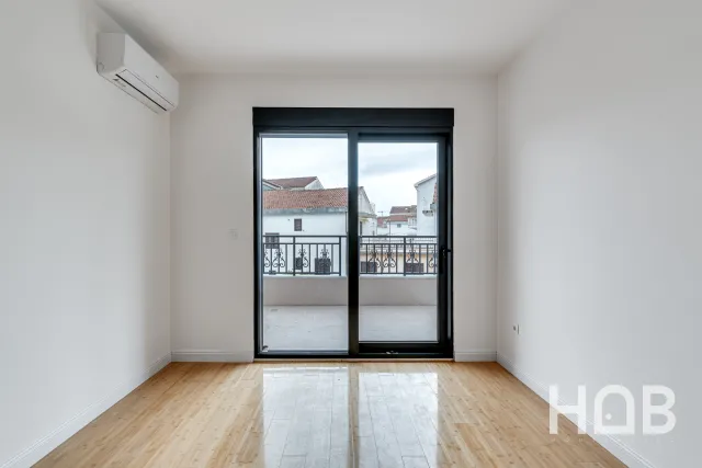 Na prodaju, Apartment In New Building, 46 m², Budva