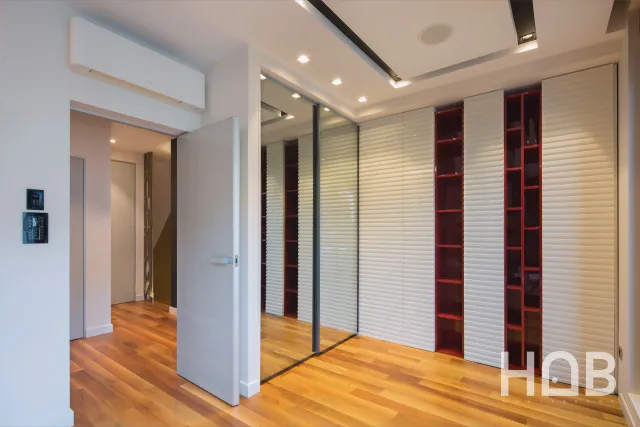 Na prodaju, Stan, 313 m², Budva
