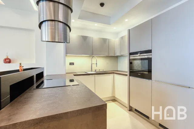 Na prodaju, Stan, 107 m², Budva