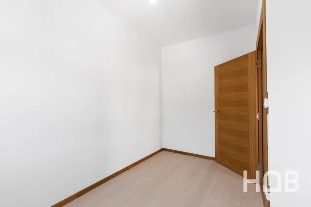 Na prodaju, Stan, 79 m², Budva