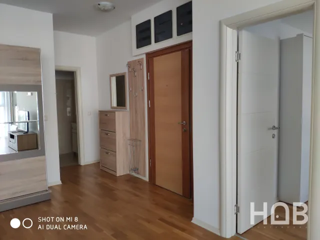 Na prodaju, Stan, 86 m², Budva