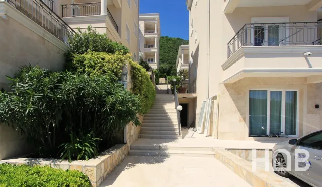 En venta, Apartamento, 71 m², Herceg Novi