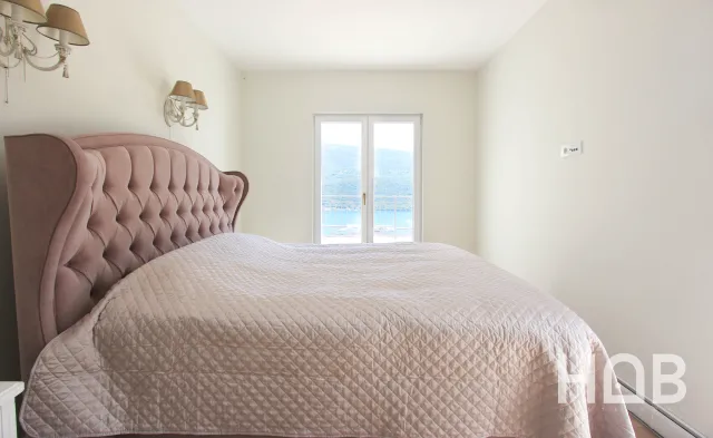 En venta, Apartamento, 71 m², Herceg Novi