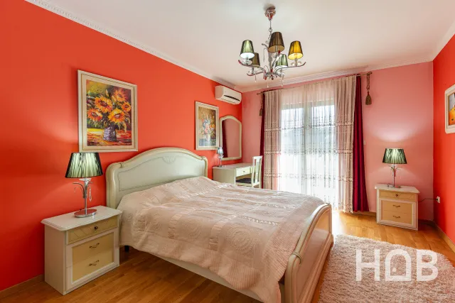 Satılır, Ev, 174 m², Kotor