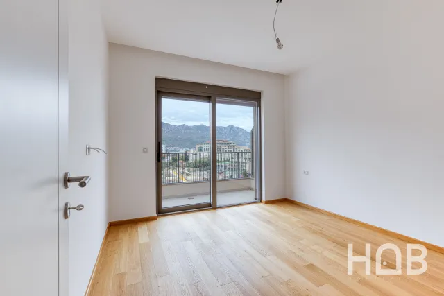 Na prodaju, Apartment In New Building, 85 m², Budva