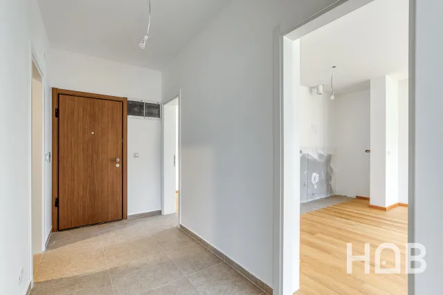 Na prodaju, Apartment In New Building, 85 m², Budva