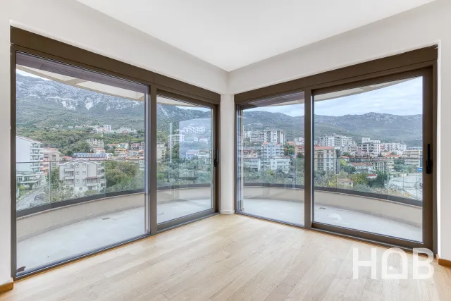 Na prodaju, Apartment In New Building, 85 m², Budva