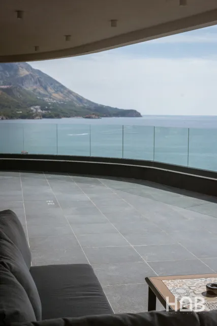 Na prodaju, Apartment In New Building, 42 m², Budva