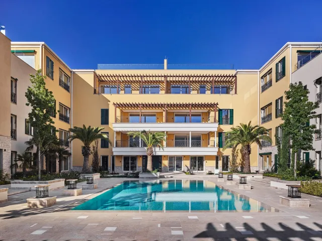 En venta, Apartamento, 82 m², Herceg Novi