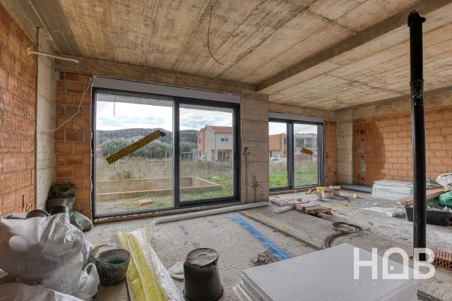 Na prodaju, Kuća, 273 m², Bar