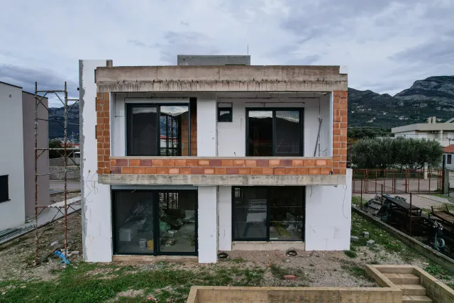 Na prodaju, Kuća, 273 m², Bar