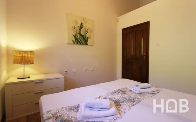 Na prodej, Vila, 466 m², Budva