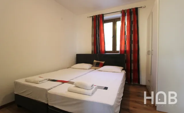 Na prodej, Vila, 466 m², Budva