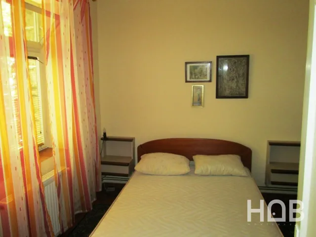 Na prodaju, Kuća, 200 m², Budva