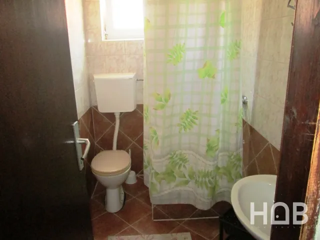 Na prodaju, Kuća, 200 m², Budva