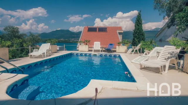 出售, 房屋, 220 m², Tivat