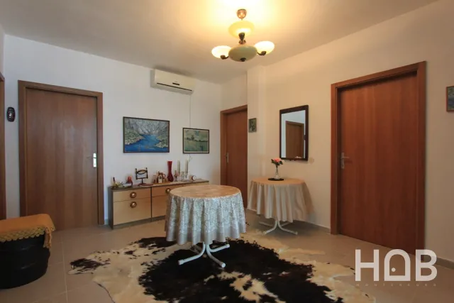 En venta, Casa, 300 m², Herceg Novi