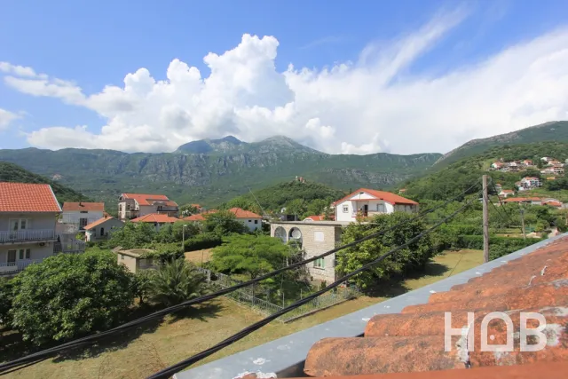 En venta, Casa, 300 m², Herceg Novi