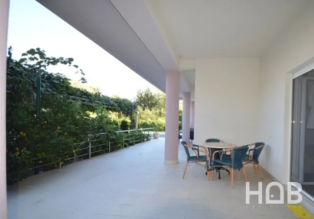 En venta, Casa, 423 m², Herceg Novi