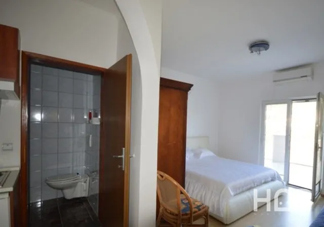 En venta, Casa, 423 m², Herceg Novi