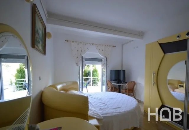 En venta, Casa, 423 m², Herceg Novi