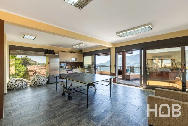 出售, 别墅, 380 m², Herceg Novi
