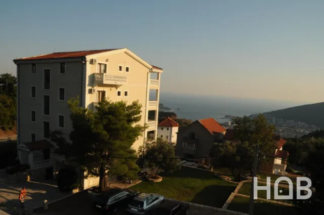 Na prodaju, Vila, 1000 m², Budva