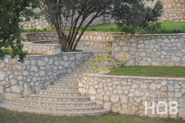 Na prodaju, Vila, 1000 m², Budva