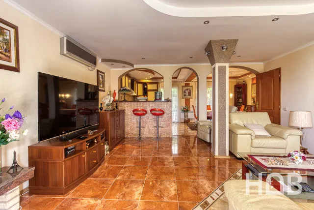 Na prodej, Dům, 137 m², Herceg Novi
