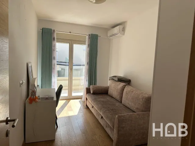 Na prodaju, Stan, 122 m², Budva