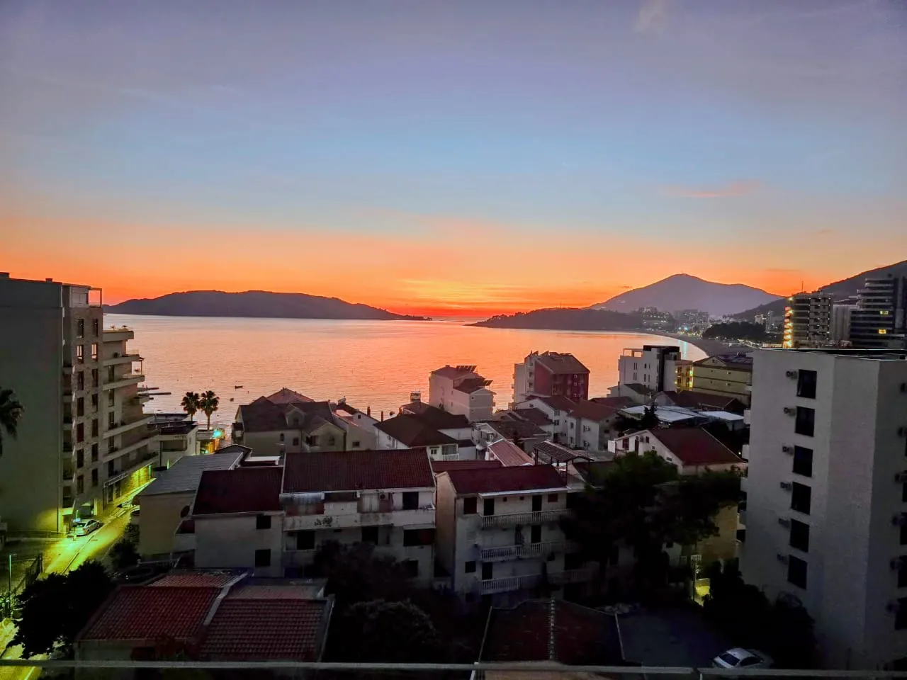 Na prodaju, Stan, 122 m², Budva