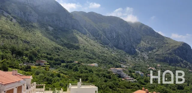 Na prodaju, Vila, 500 m², Budva