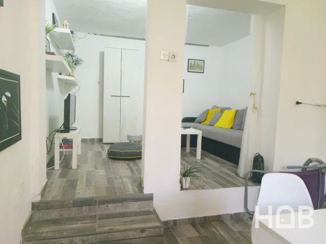 Na prodej, Dům, 79 m², Budva