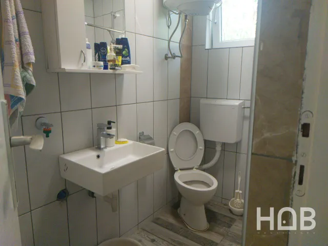 Na prodej, Dům, 79 m², Budva