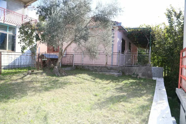 Na prodej, Dům, 234 m², Bar