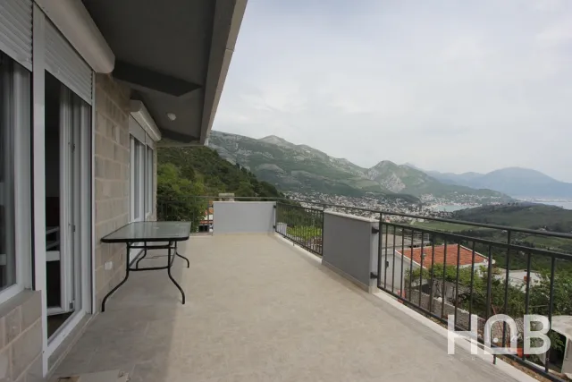 Na prodej, Dům, 210 m², Bar