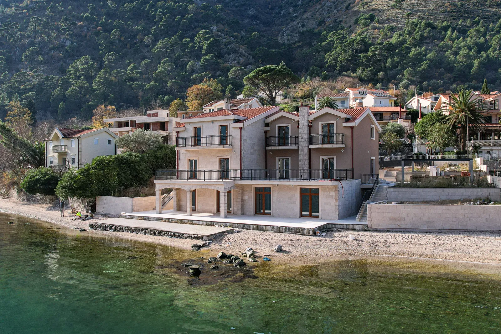 Na prodaju, Vila, 500 m², Kotor
