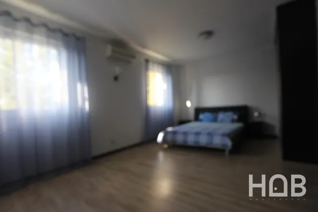 Zu verkaufen, Villa, 301 m², Bar