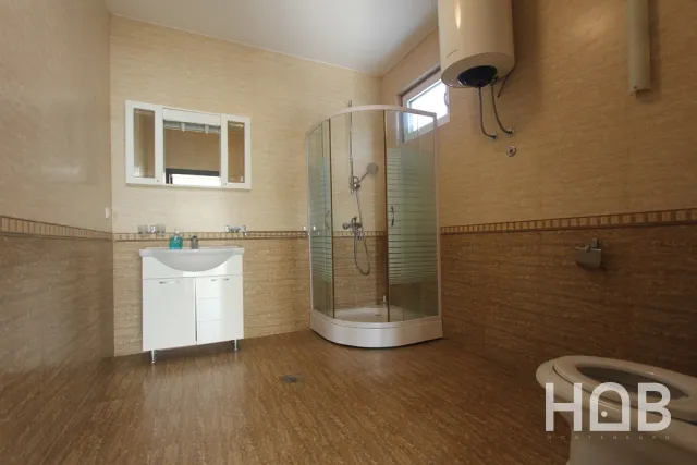 Zu verkaufen, Villa, 301 m², Bar