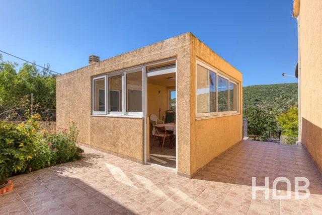 Zu verkaufen, Villa, 92 m², Kotor