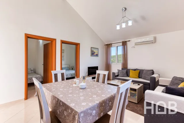Zu verkaufen, Villa, 92 m², Kotor