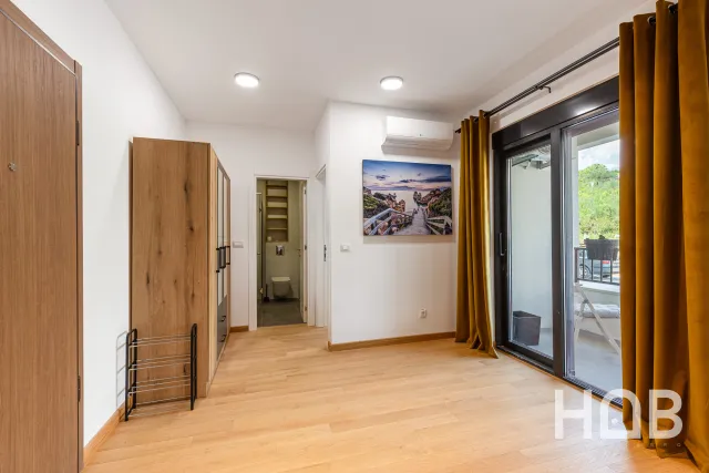 Na prodaju, Stan, 44 m², Budva