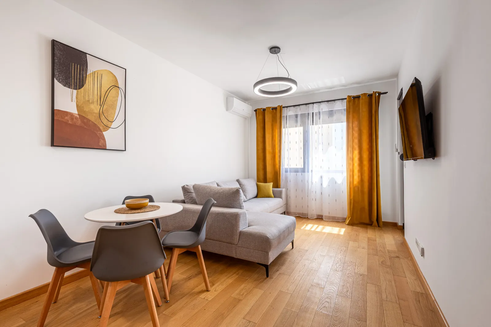 Na prodaju, Stan, 44 m², Budva