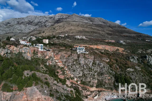Zu verkaufen, Villa, 755 m², Budva