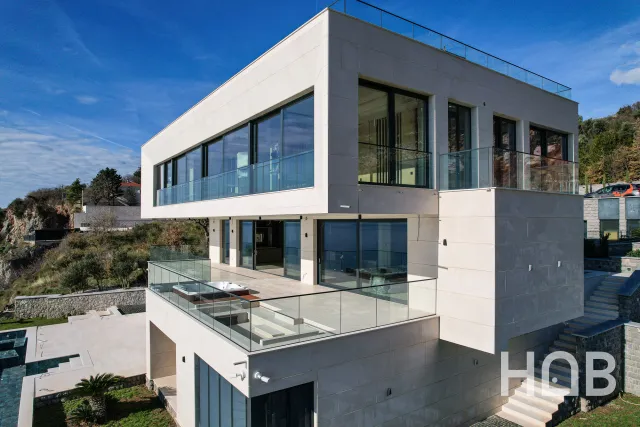 Zu verkaufen, Villa, 755 m², Budva