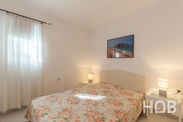Na prodaju, Stan, 85 m², Budva