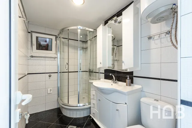 Na prodaju, Stan, 85 m², Budva