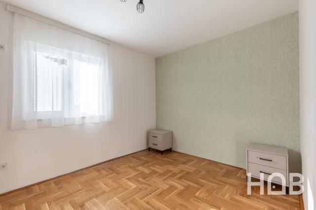 Na prodaju, Stan, 64 m², Budva
