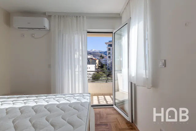 Na prodaju, Stan, 64 m², Budva